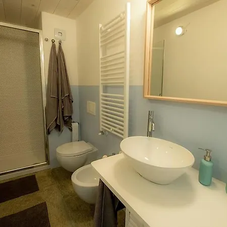Appartement Garden Cavour App. Matz Cir: 00127200624 *